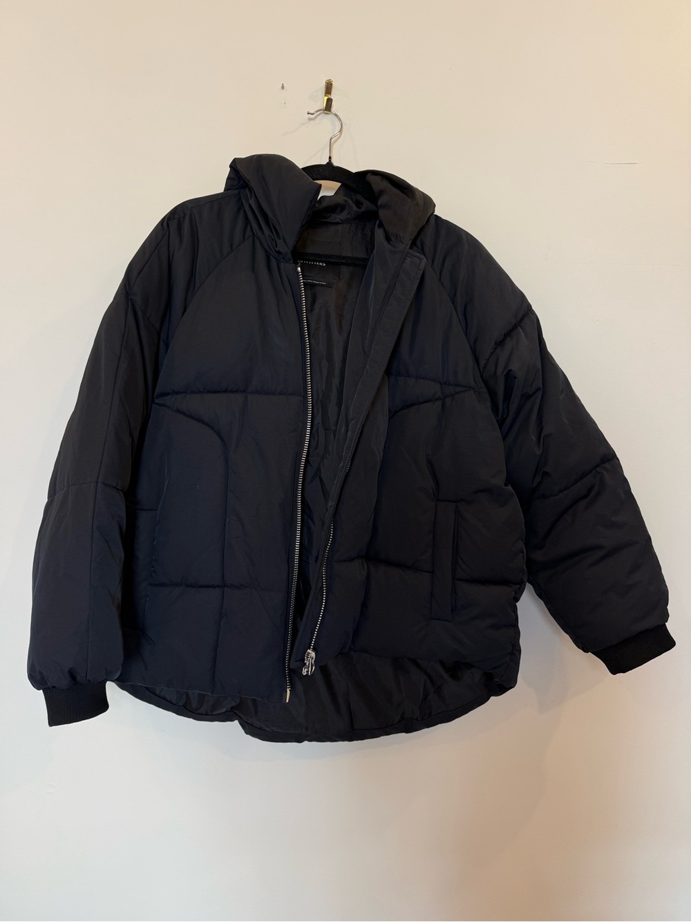 UO Hooded Black Puffer Jacket - Insulated Everyday Coat